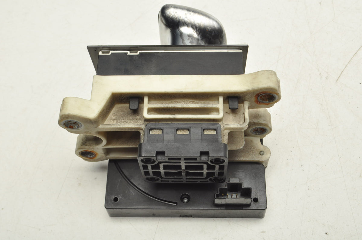 MERCEDES AMG GT C190 SELECTOR JACK BOX A2122670200 A0009001606