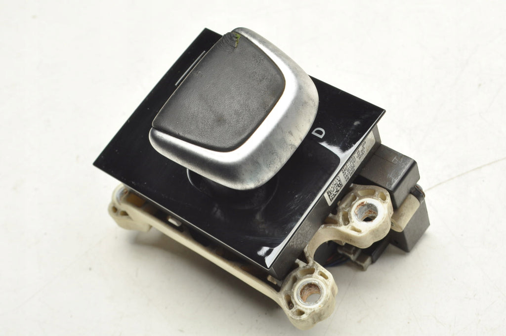 MERCEDES AMG GT C190 SELECTOR JACK BOX A2122670200 A0009001606