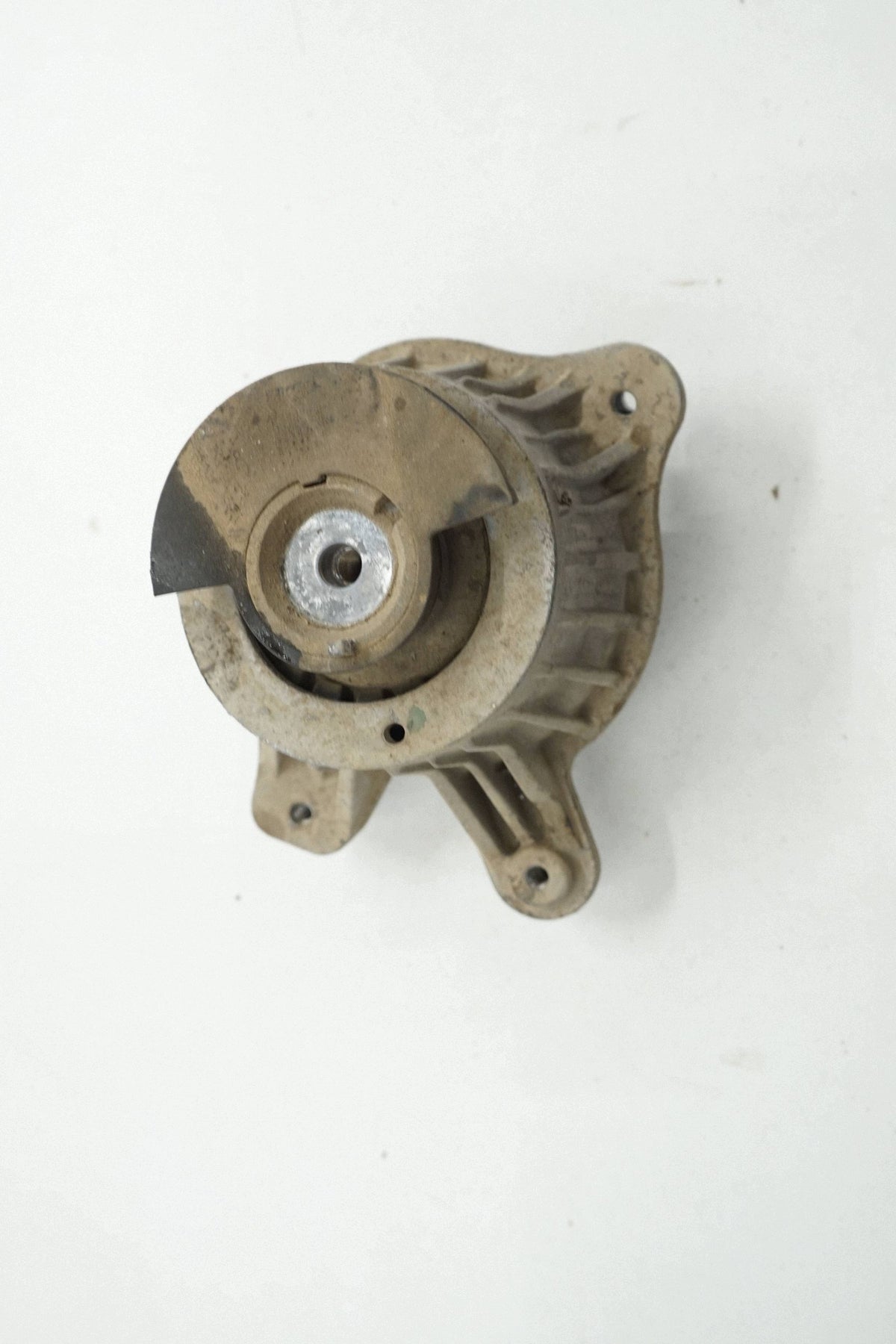 MERCEDES C W205 16R 2.0 CGI PAW ENGINE MOUNT A2052400200