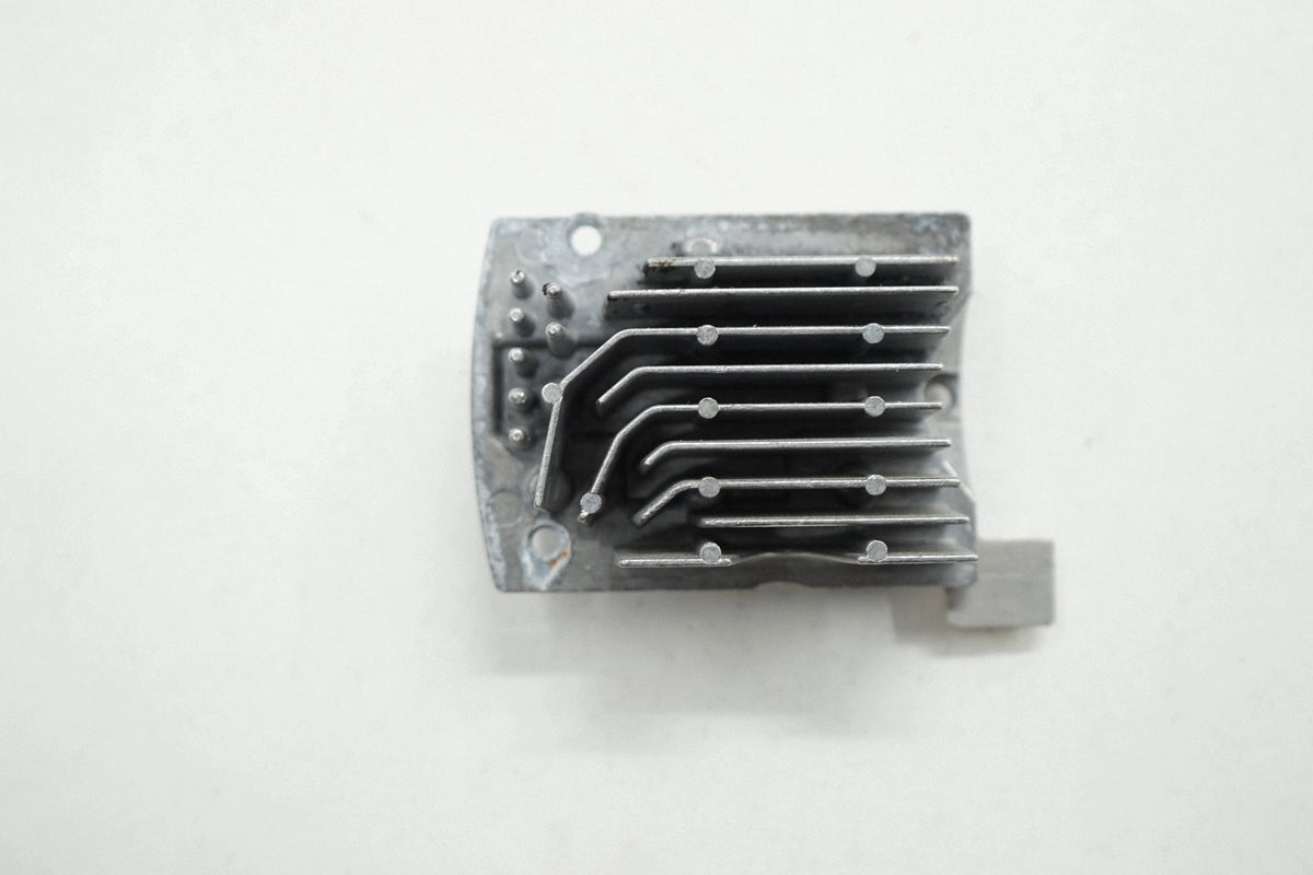 MERCEDES C W205 16R LENS MODULE LAMP FRONT 005700