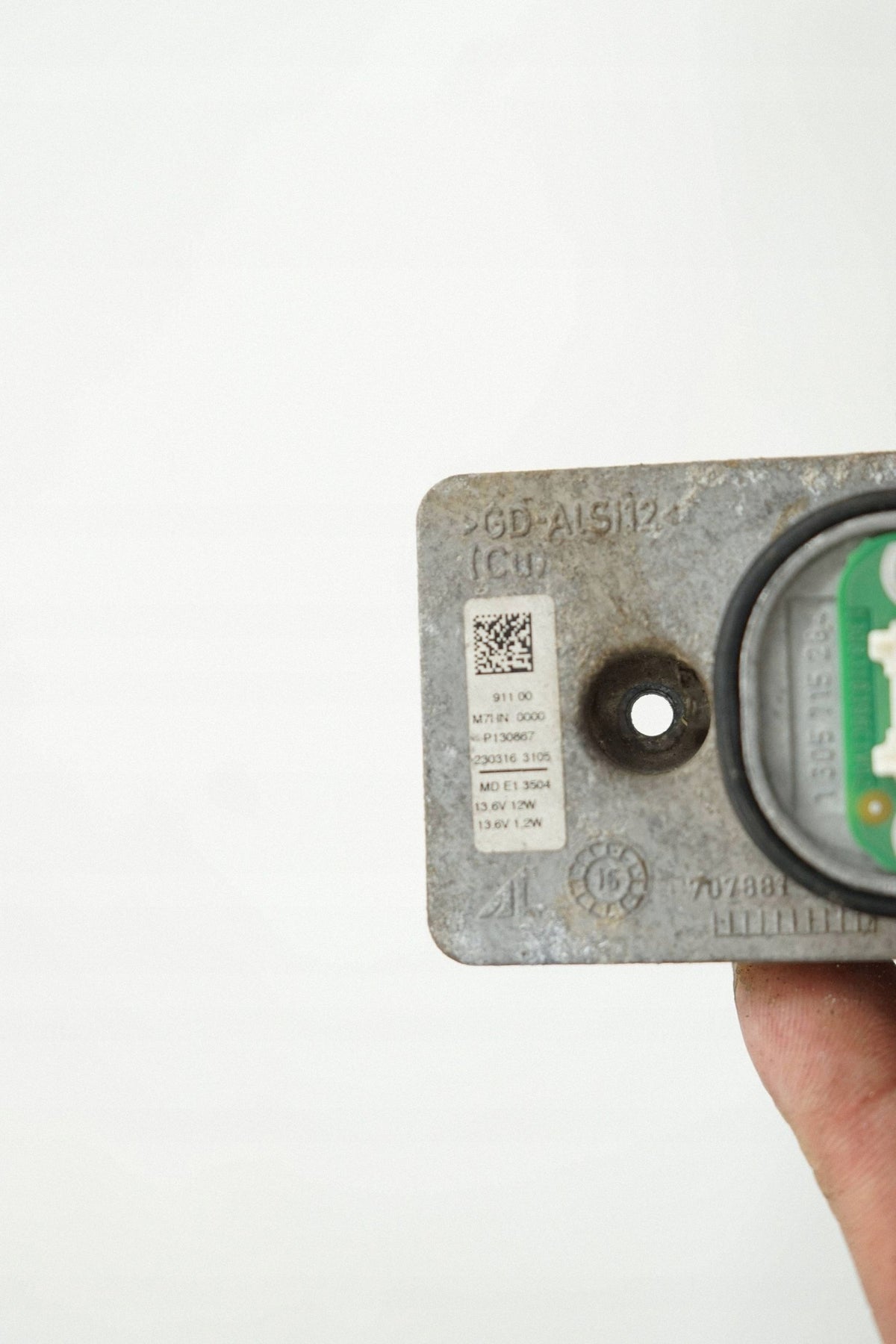 MERCEDES C W205 16R MODULE LED CONVERTER P130867