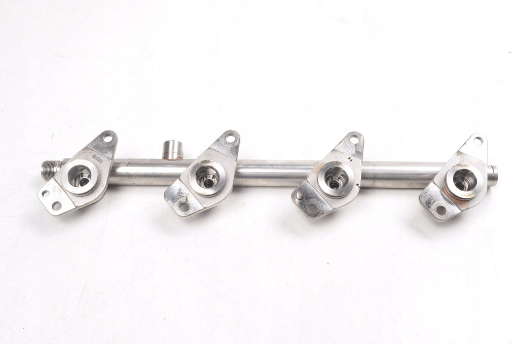 MERCEDES CLA W117 W246 W205 1.6 INJECTION RAIL A2700701400