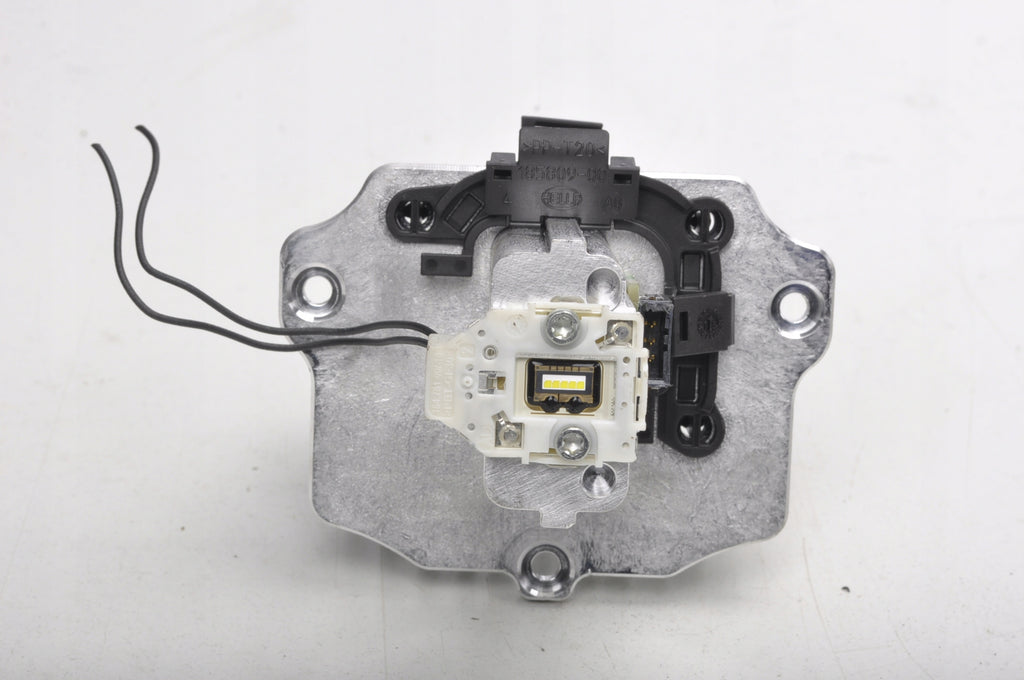 MERCEDES CLASS E A207 CONVERTER LED MODULE 185809-00