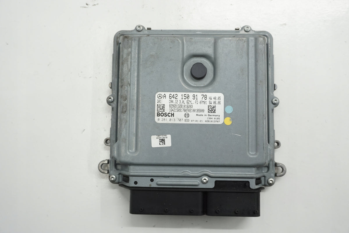 MERCEDES CLS W219 ENGINE DRIVER 3.0CDI A6421509178
