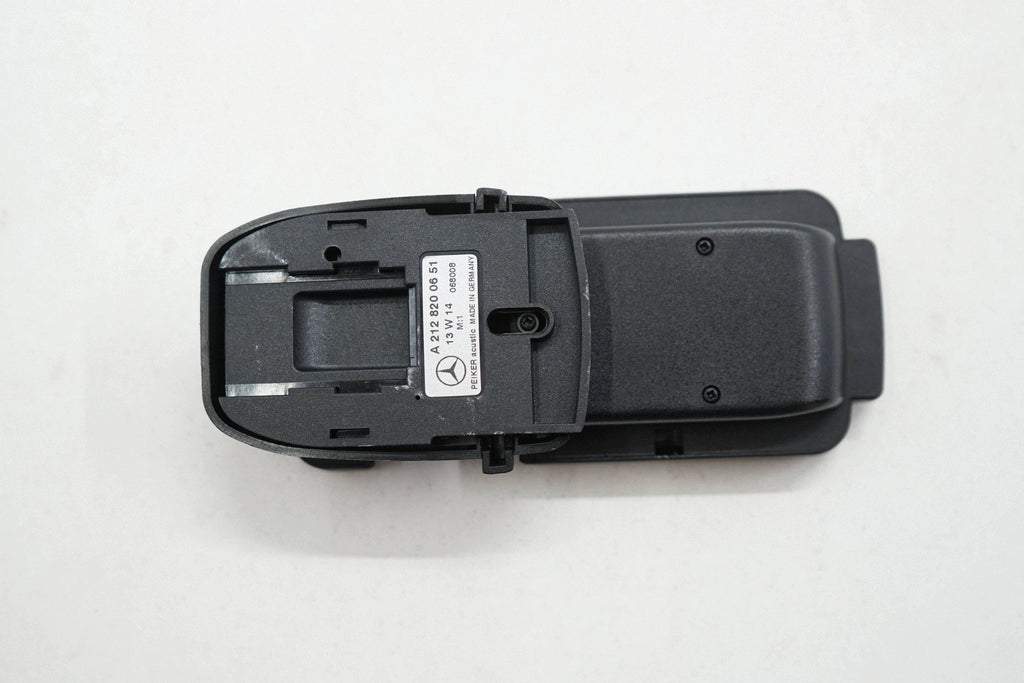 MERCEDES E W212 10R PHONE INDUCTION CHARGER HOLDER A2128200651