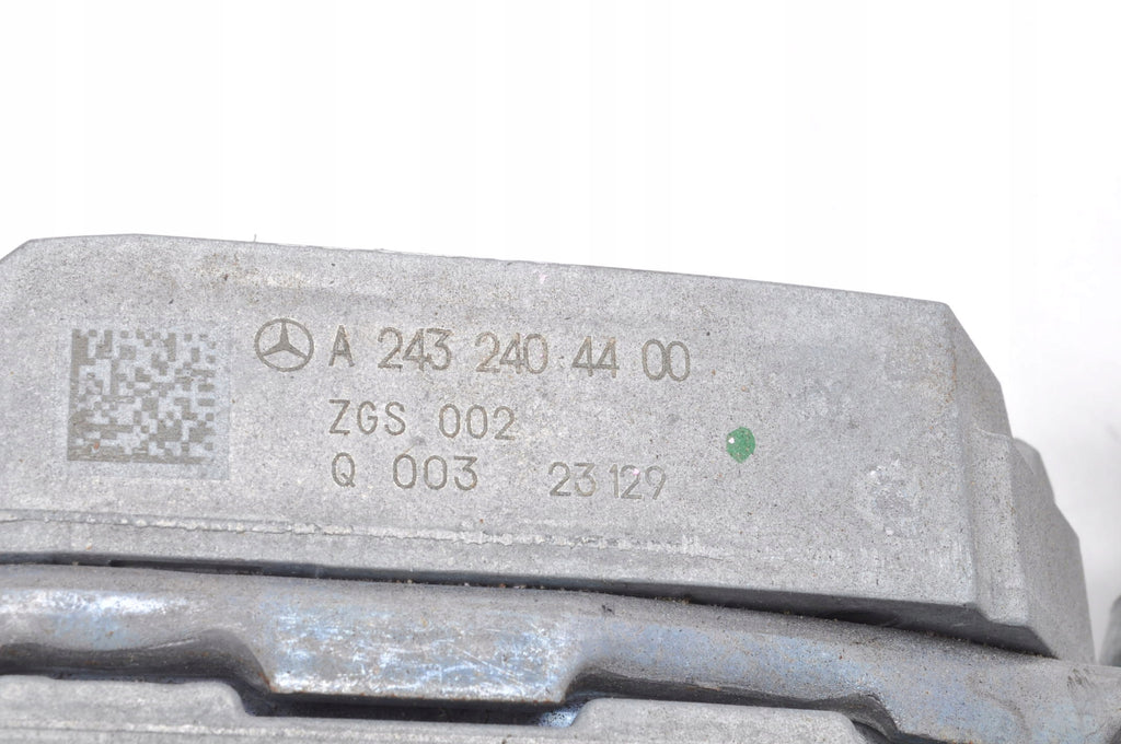 MERCEDES EQB X243 PAW BRACKET 23R A2432404400