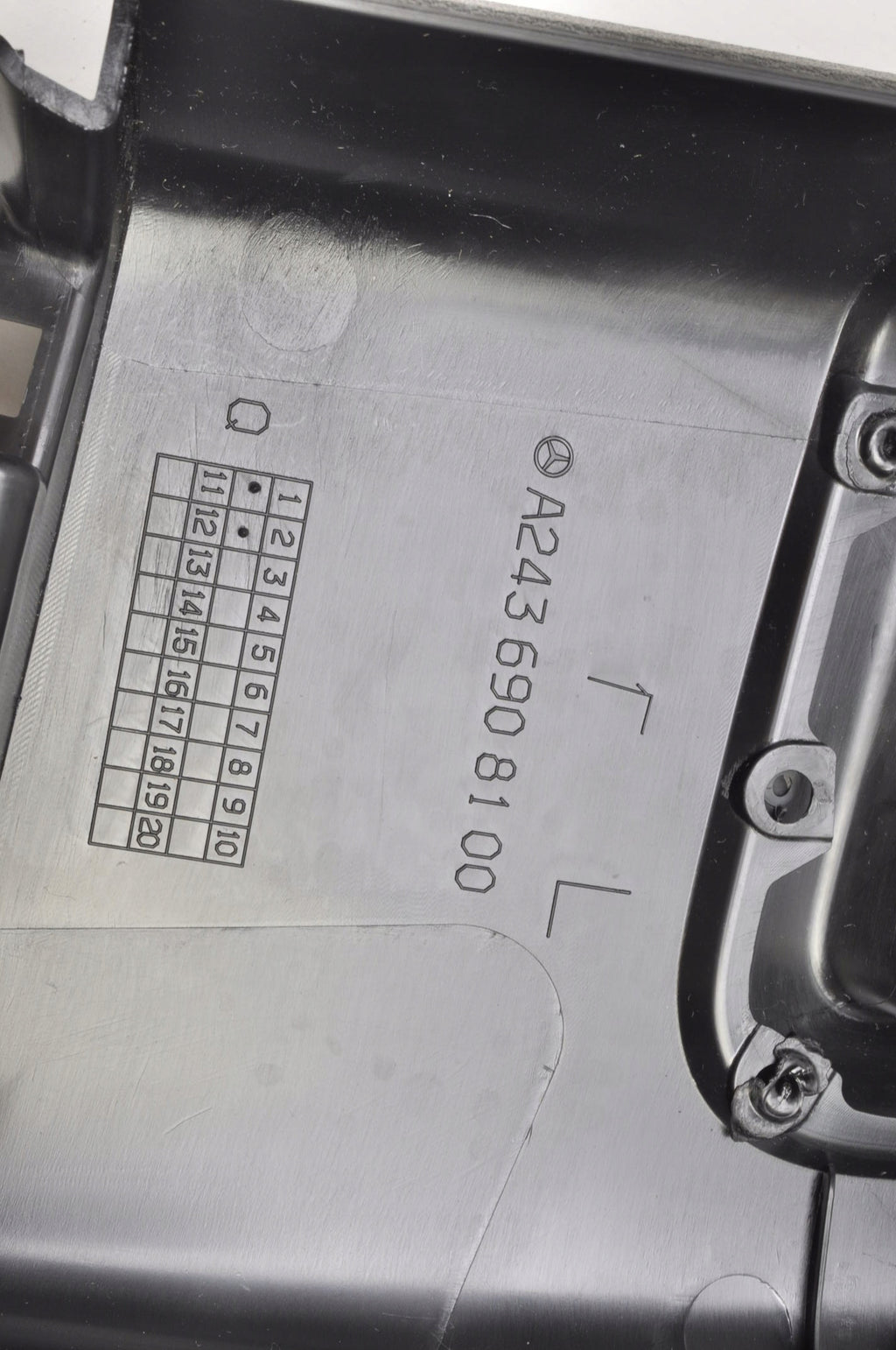 MERCEDES EQB X243 POST COVER LEFT A2436908100
