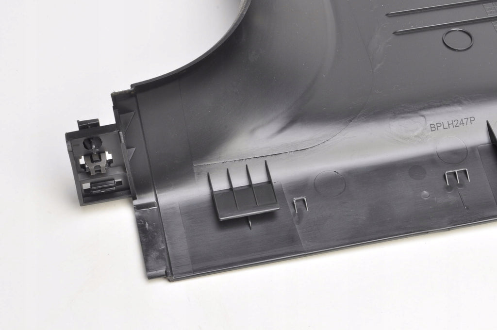 MERCEDES EQB X243 RIGHT POST COVER A2436909800