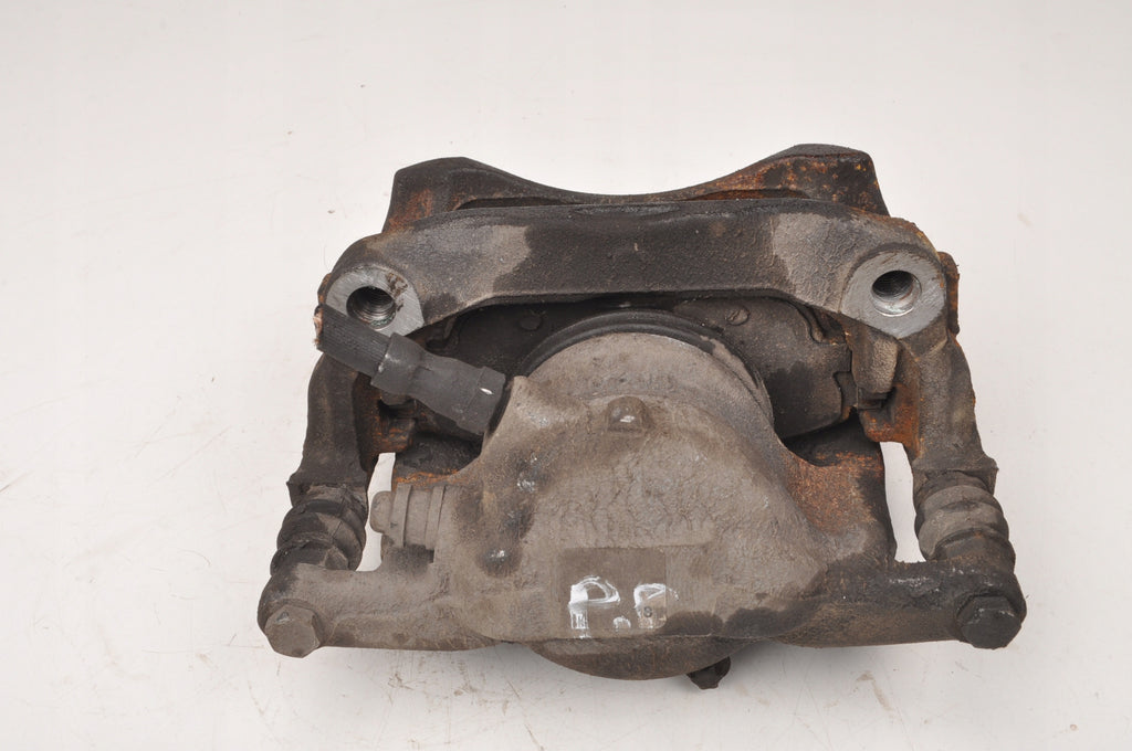 MERCEDES GLA X156 BRAKE CALIPER RIGHT FRONT