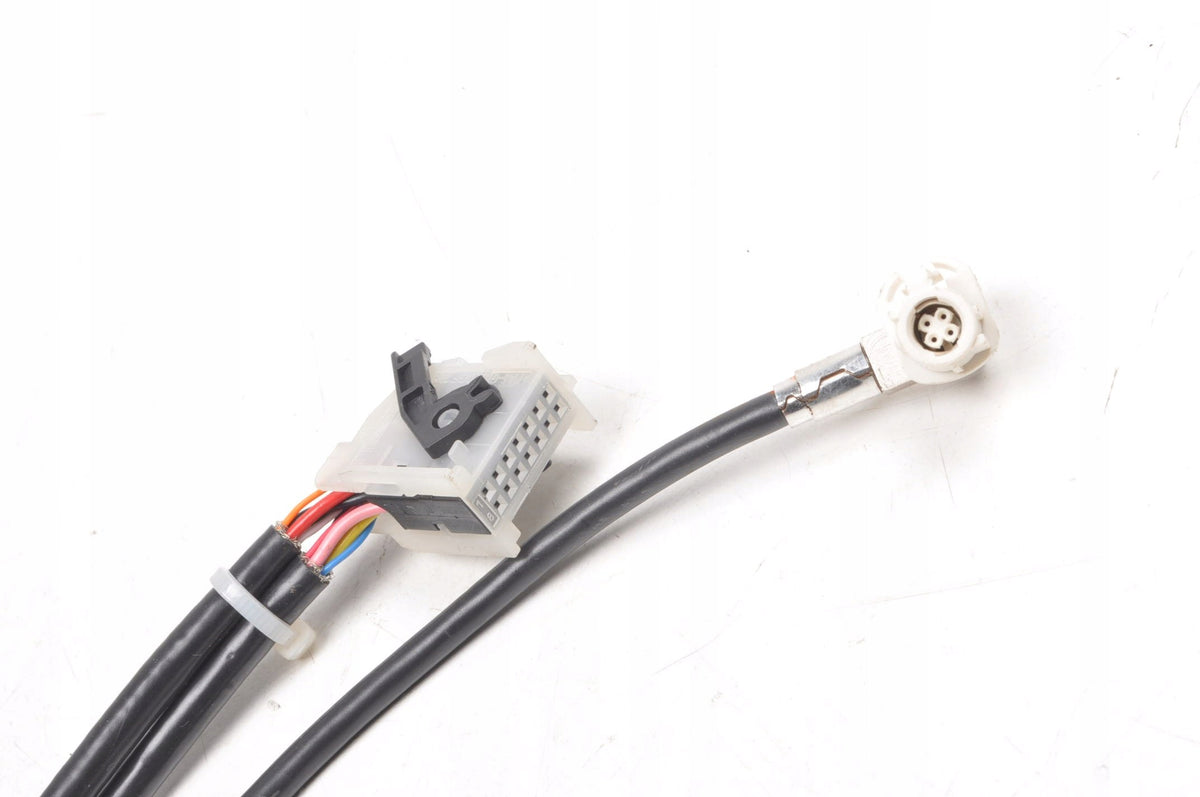 MERCEDES GLC W254 INPUT USB SOCKET A2548208000