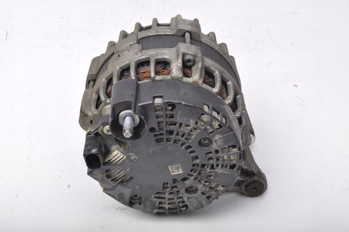 MERCEDES GLC X253 2.0 16V ALTERNATOR A0009067703