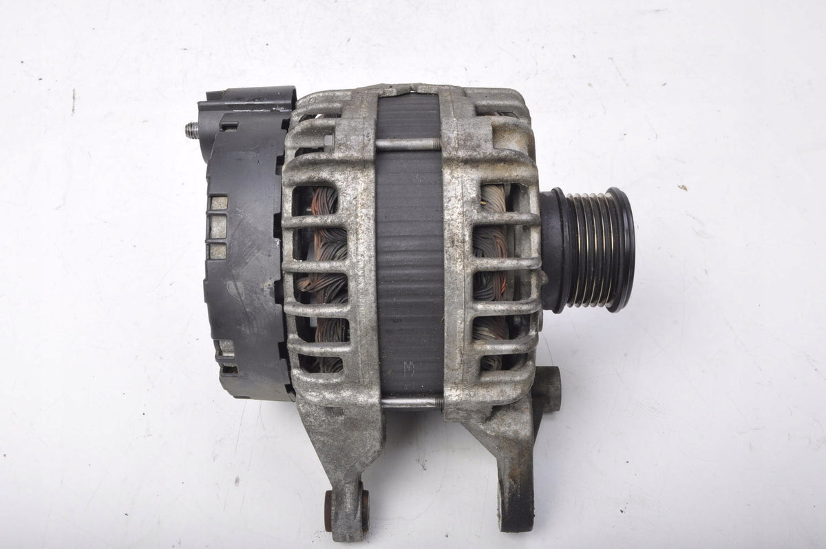 MERCEDES GLC X253 2.0 16V ALTERNATOR A0009067703