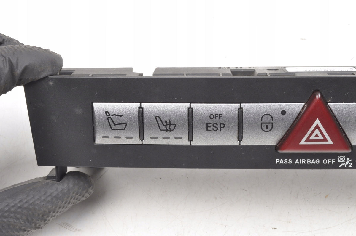 MERCEDES R171 W171 EMERGENCY LIGHT SWITCH 1718208210