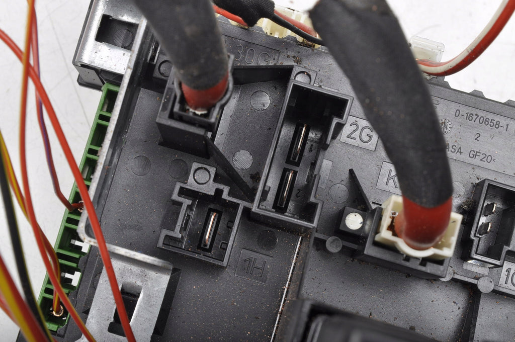 MERCEDES SLK III W172 R172 SAM Control Module Unit 1729060205