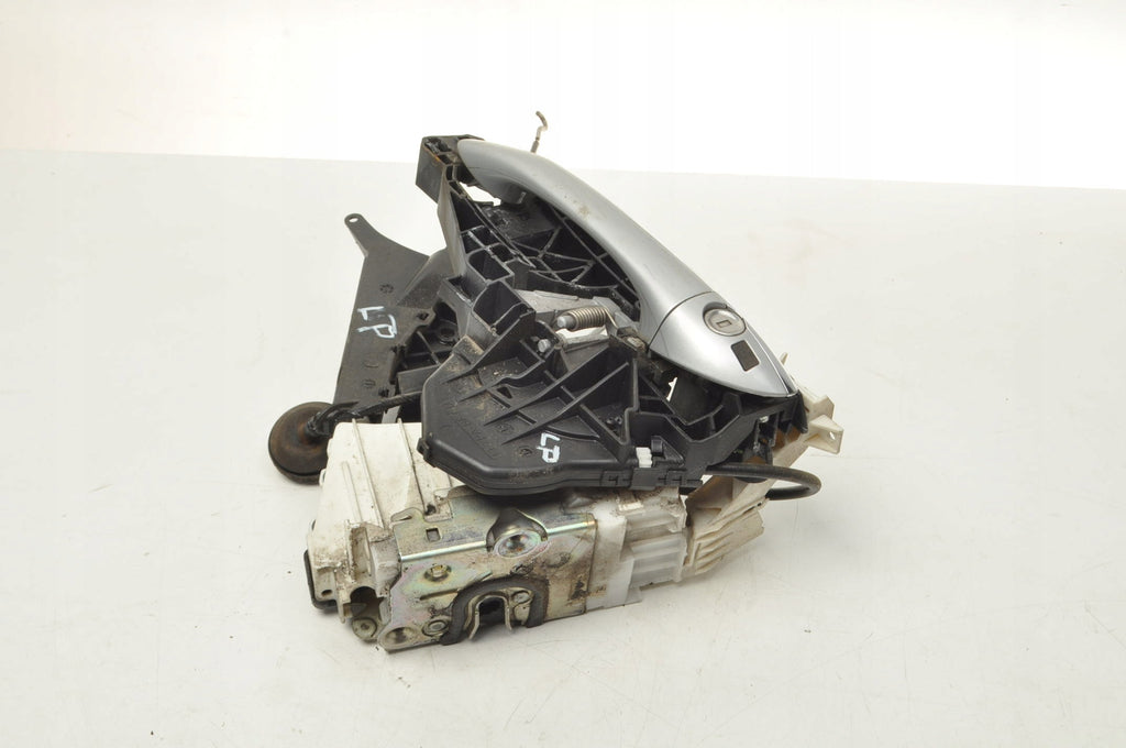 MERCEDES W169 DOOR LOCK LEFT FRONT DOOR HANDLE EUROPE A1697202535