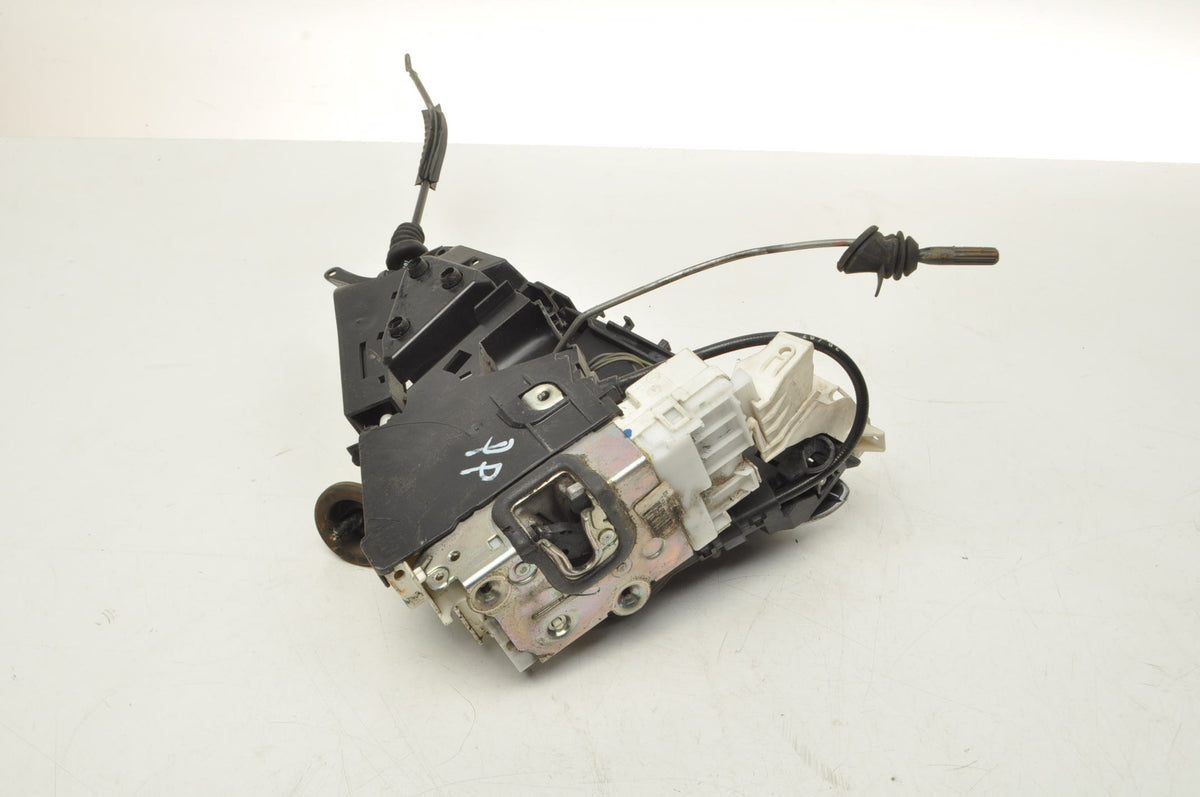 MERCEDES W169 DOOR LOCK RIGHT FRONT DOOR HANDLE EUROPE A1697202835