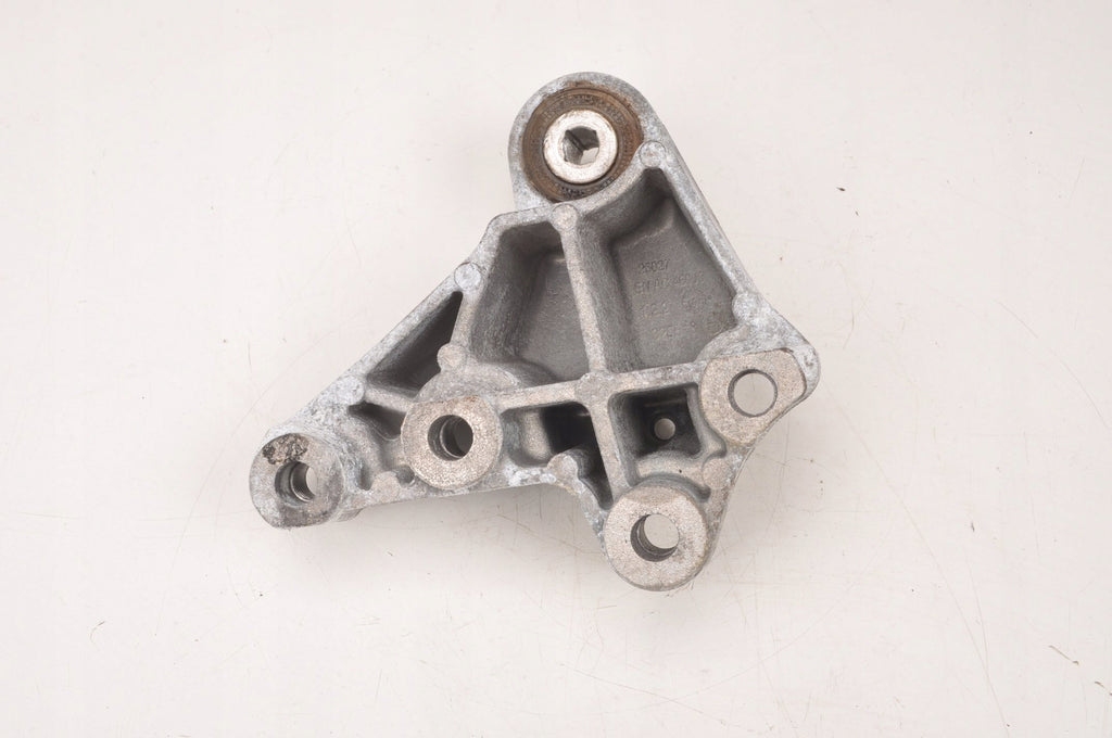 MERCEDES W176 2.2 CDI PAW ENGINE BRACKET