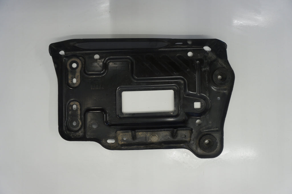 MERCEDES W176 BATTERY BASE A2466200018