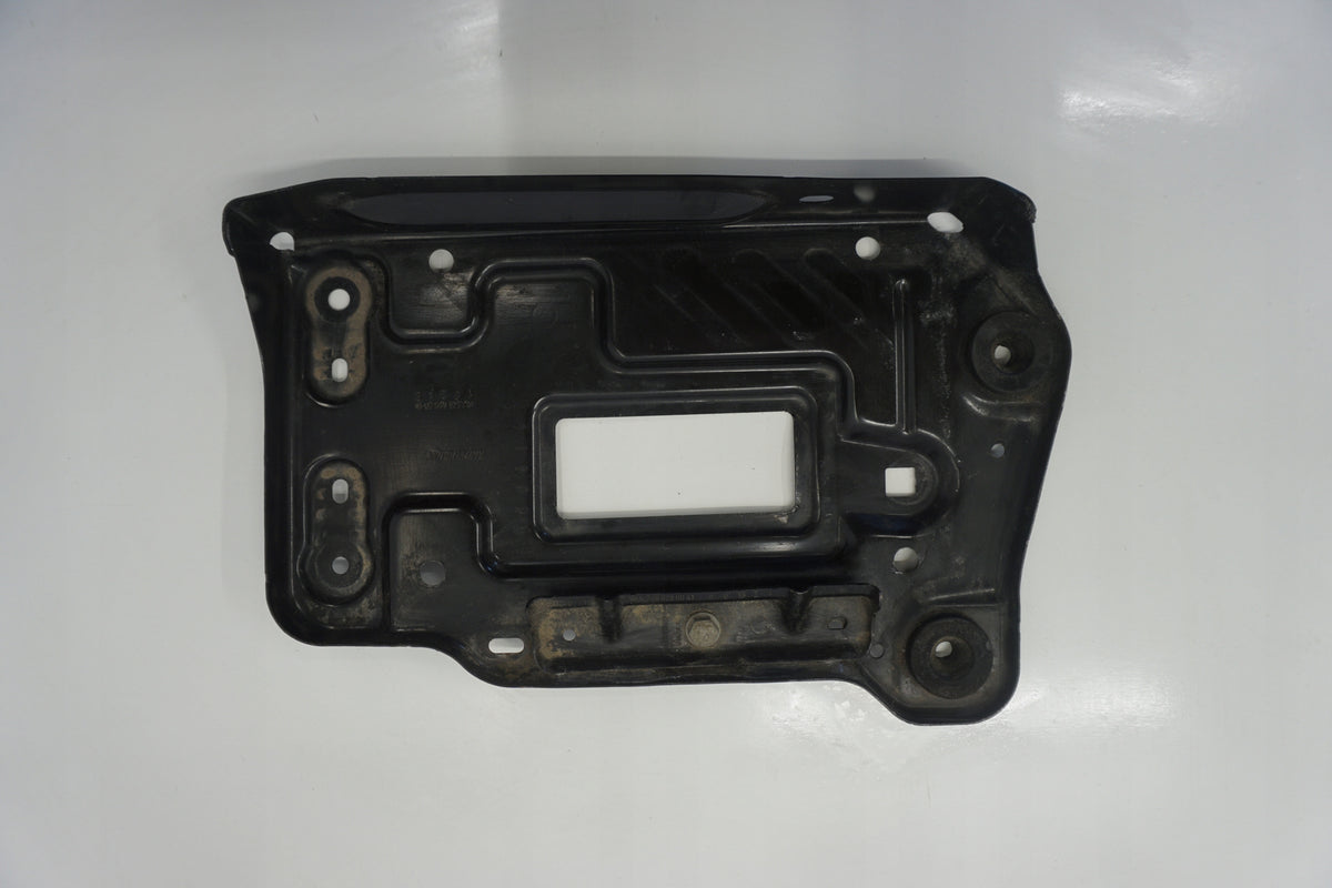 MERCEDES W176 BATTERY BASE A2466200018
