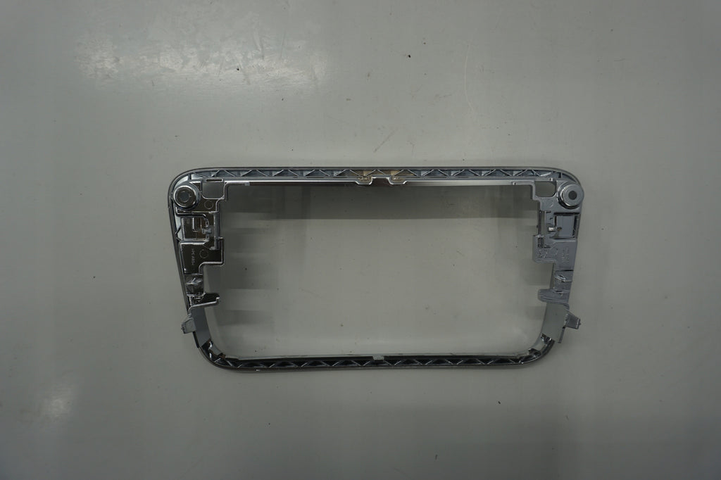 MERCEDES W176 RADIO FRAME A1766890018