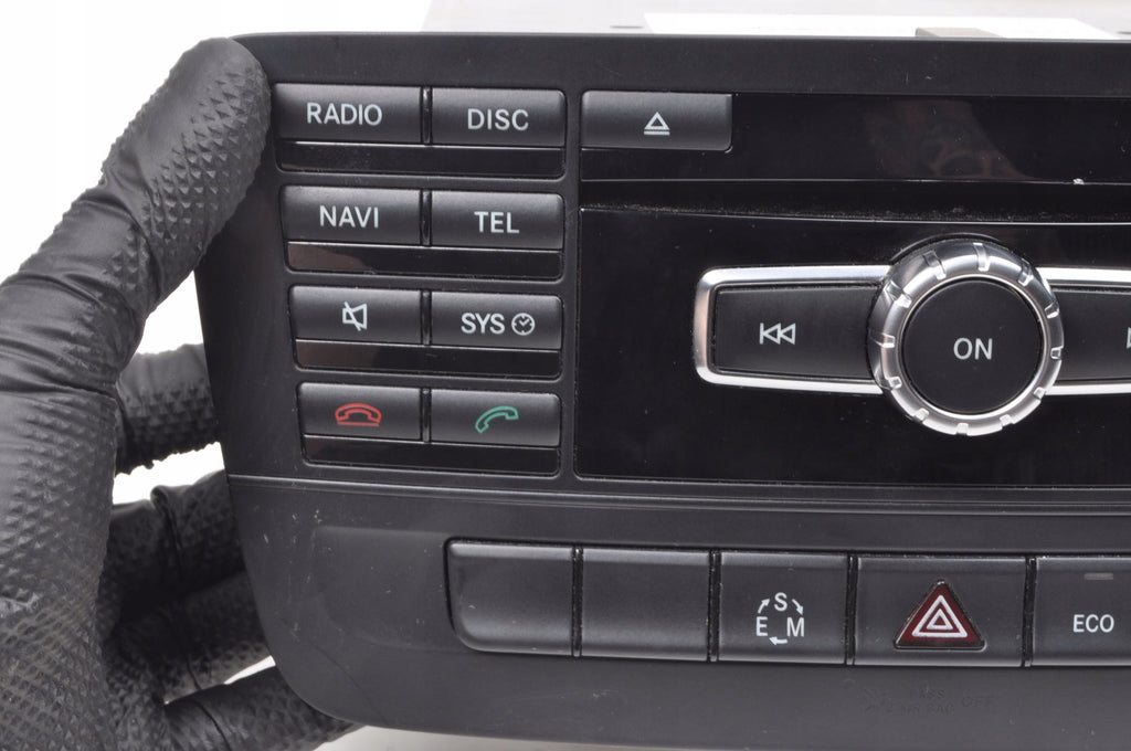 MERCEDES W176 RADIO NAVIGATION A2469000012