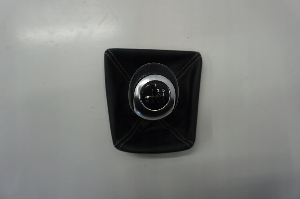 MERCEDES W176 SHIFT KNOB BELLOWS 6B A1763641210