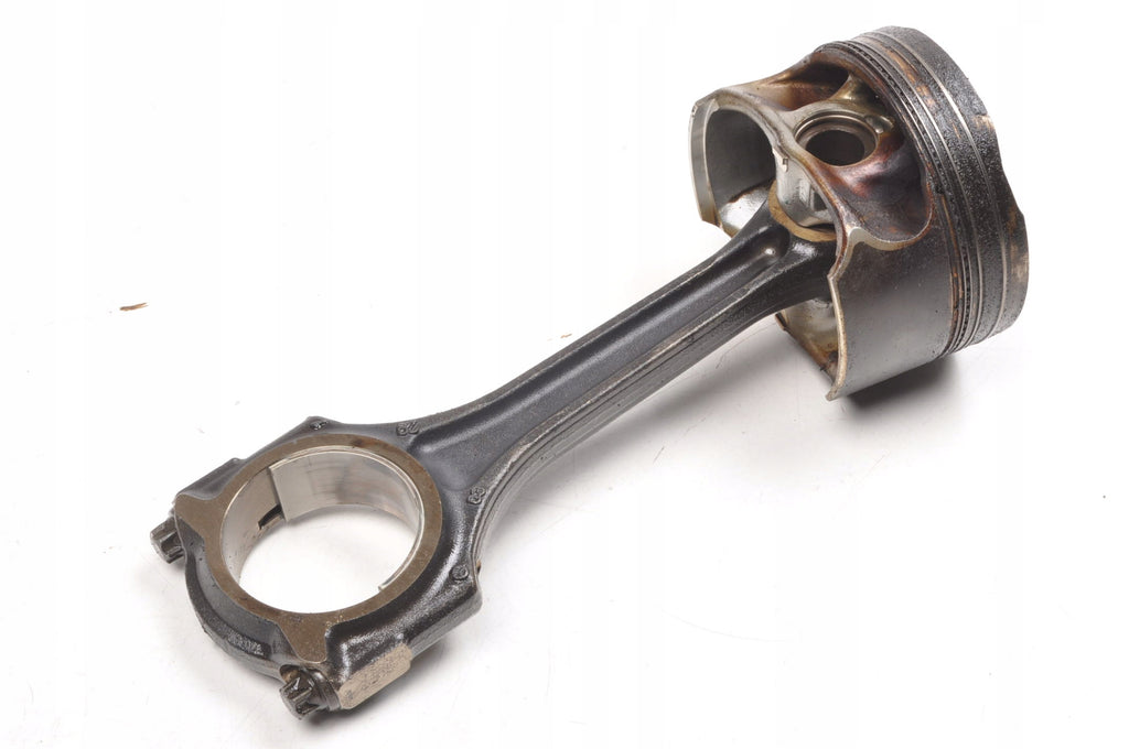 MERCEDES W176 W246 1.6 PISTON WITH CONNECTING ROD A2701617 V34/00
