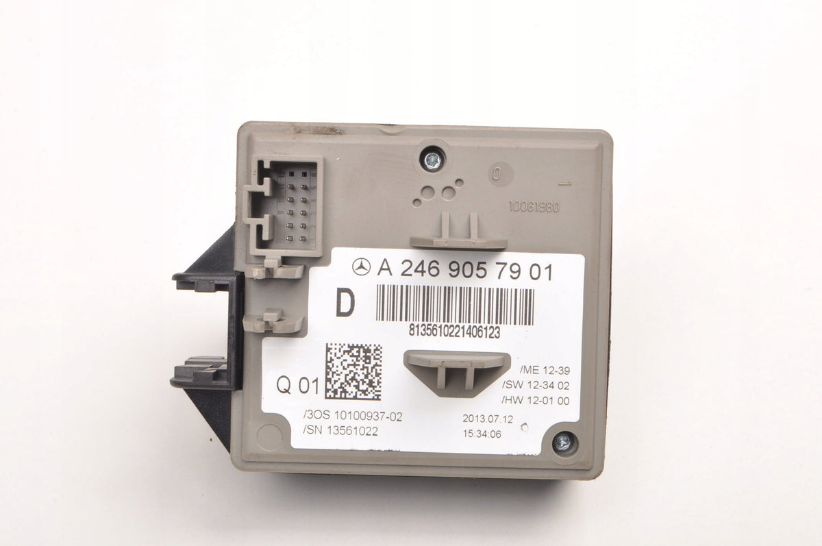 MERCEDES W176 W246 IGNITION KEY A2469057901