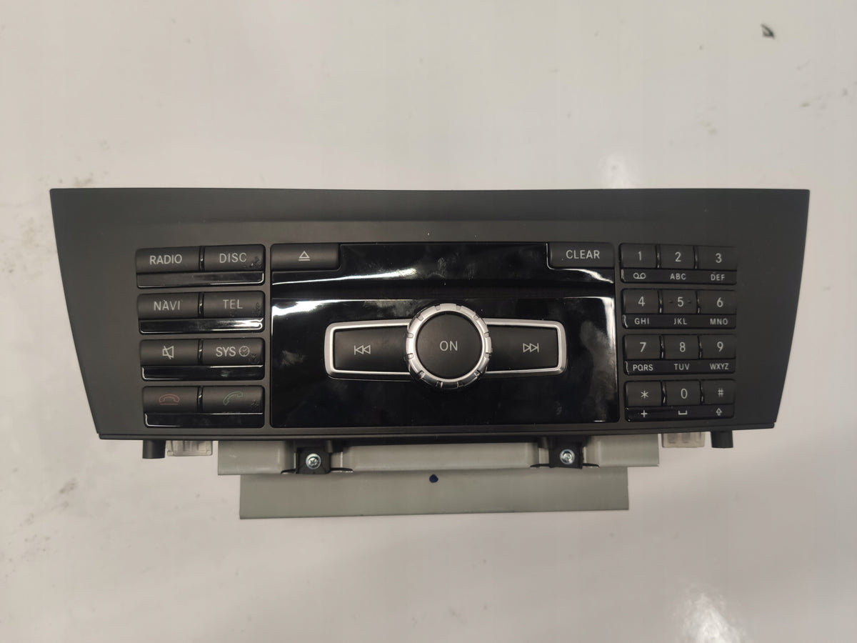 MERCEDES W204 LIFT RADIO NAVIGATION GPS A2049003509