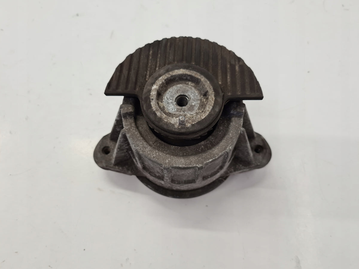 MERCEDES W207 ENGINE CUSHION 3.5CGI A2042400917