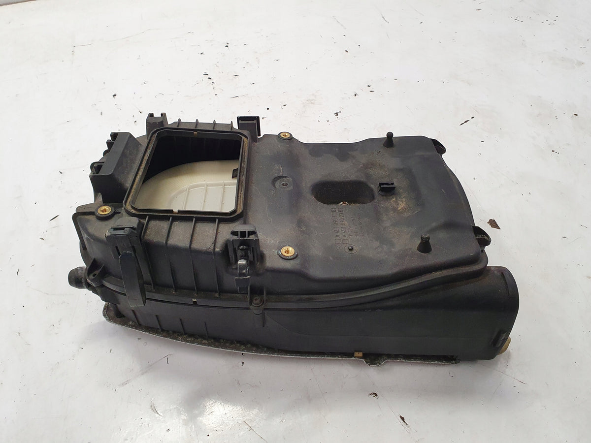 MERCEDES W212 AIR FILTER HOUSING 2.2CDI