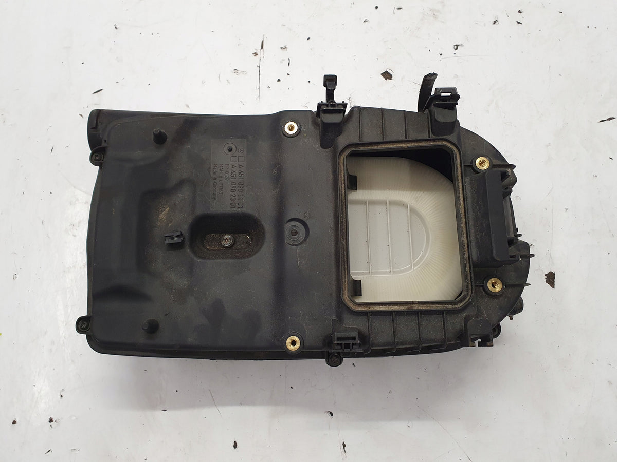 MERCEDES W212 AIR FILTER HOUSING 2.2CDI