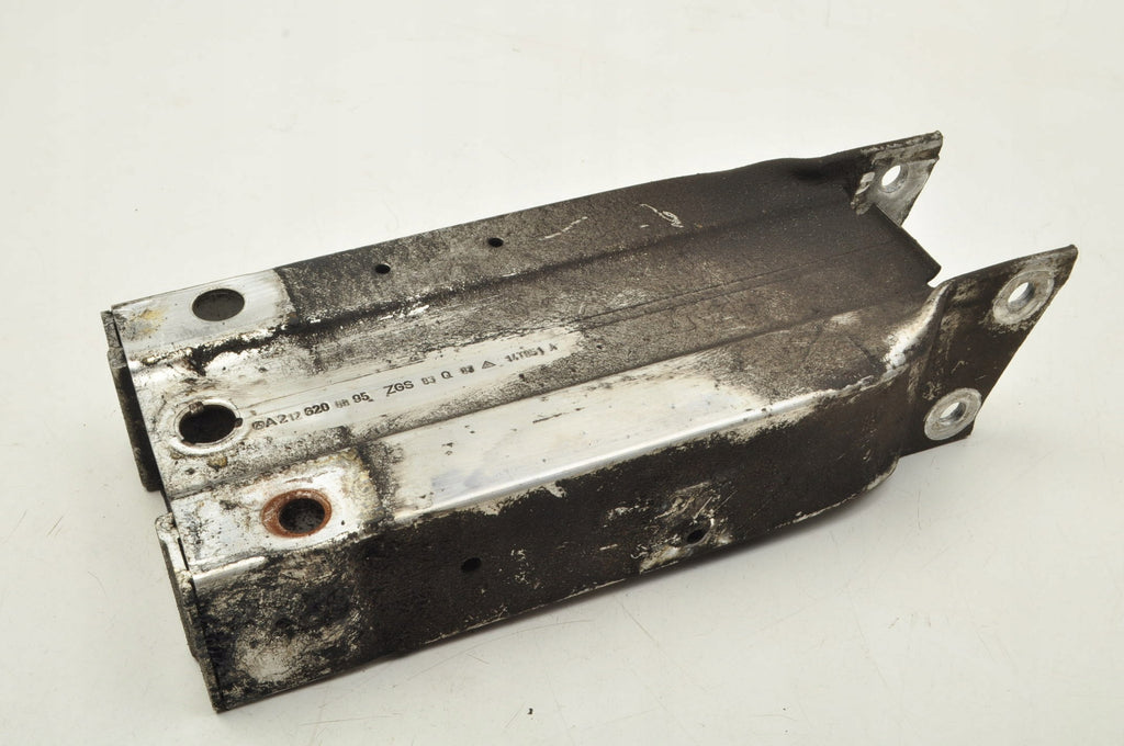 MERCEDES W212 LIFT BRACKET CRUMPLE ZONE RIGHT A2126200895