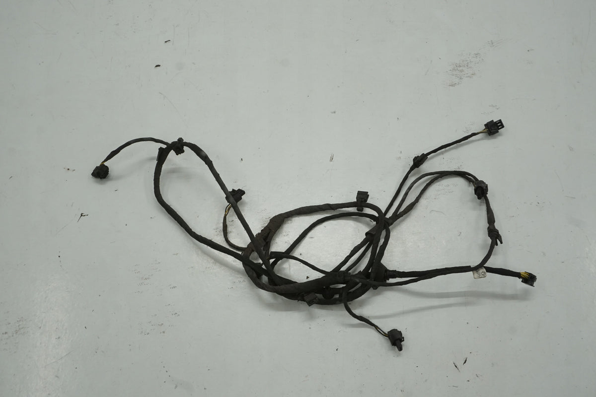 MERCEDES W212 SEDAN LIFT BEAM INSTALLATION OF PDC SENSORS REAR A2124404851