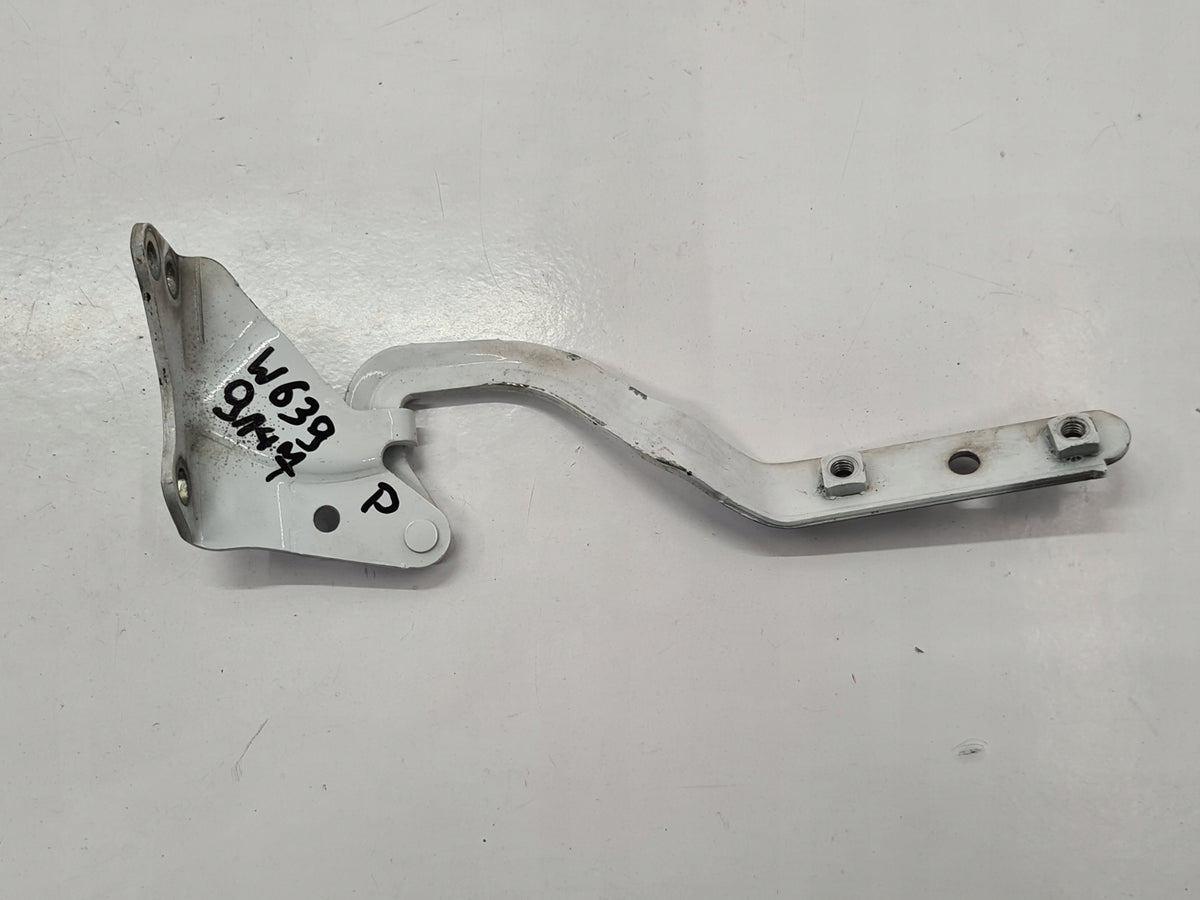 MERCEDES W639 MASK HINGE RIGHT 9147 A6397500351