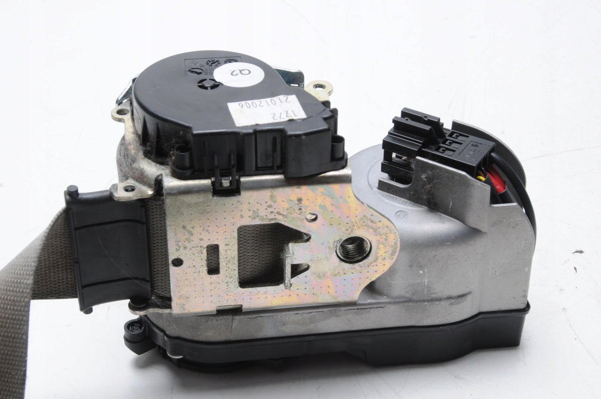 MERCEDES X164 SEAT BELT RIGHT FRONT 33033476A