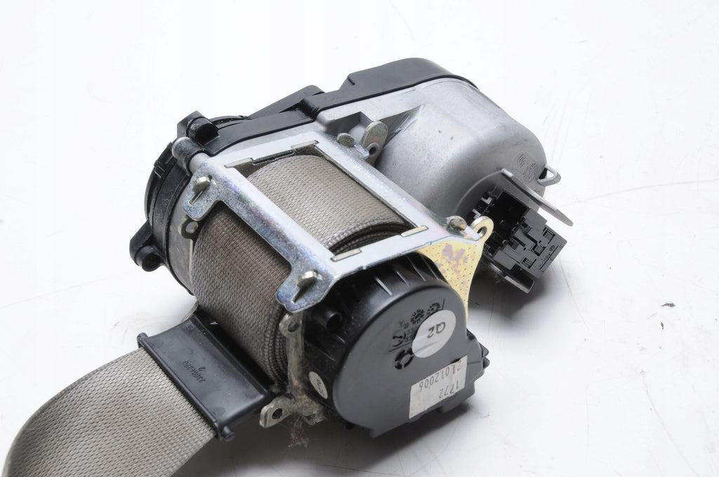 MERCEDES X164 SEAT BELT RIGHT FRONT 33033476A