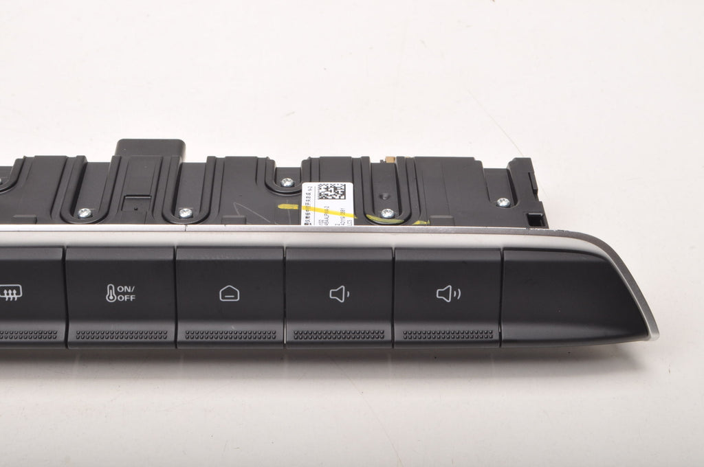 MG 3 PANEL SWITCHES 11496132 528193772 2024R