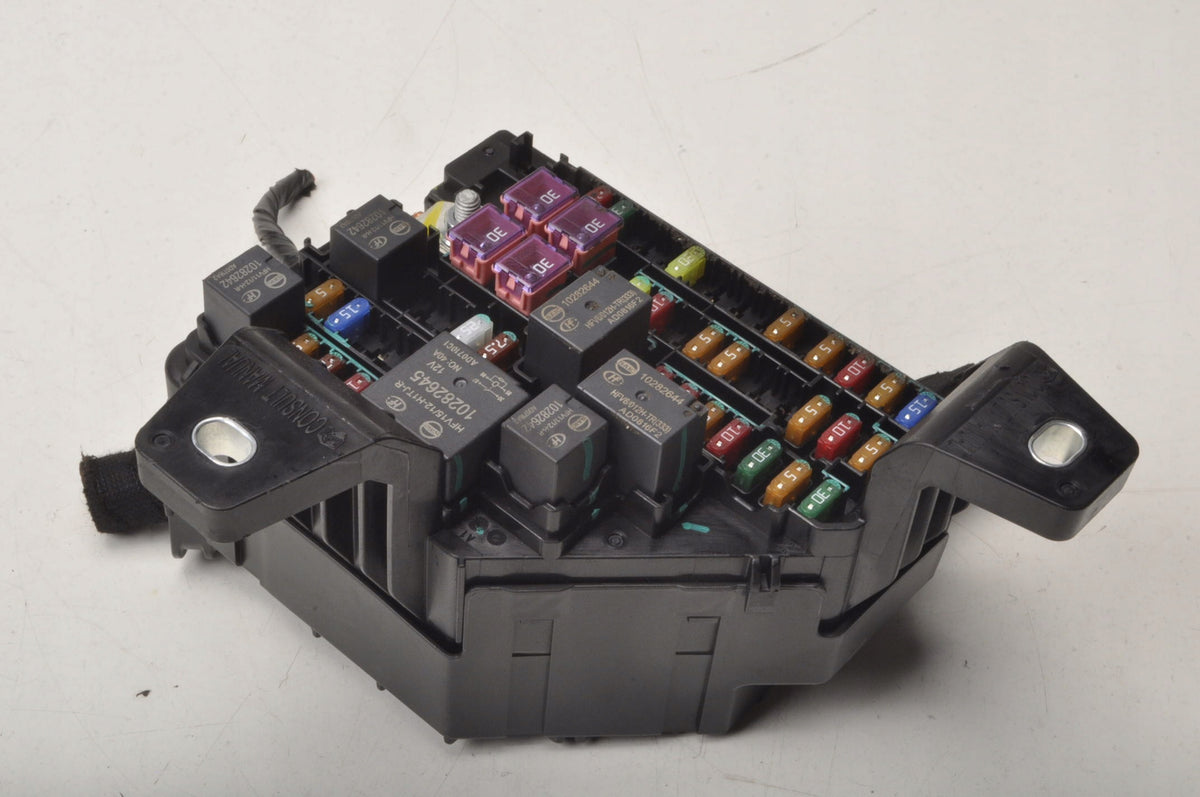 MG HS 1.5T 16V 162KM FUSE BOX 2024R LIFT