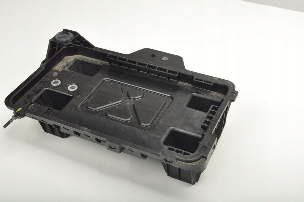 MG HS 1.5T BATTERY BASE 11012294