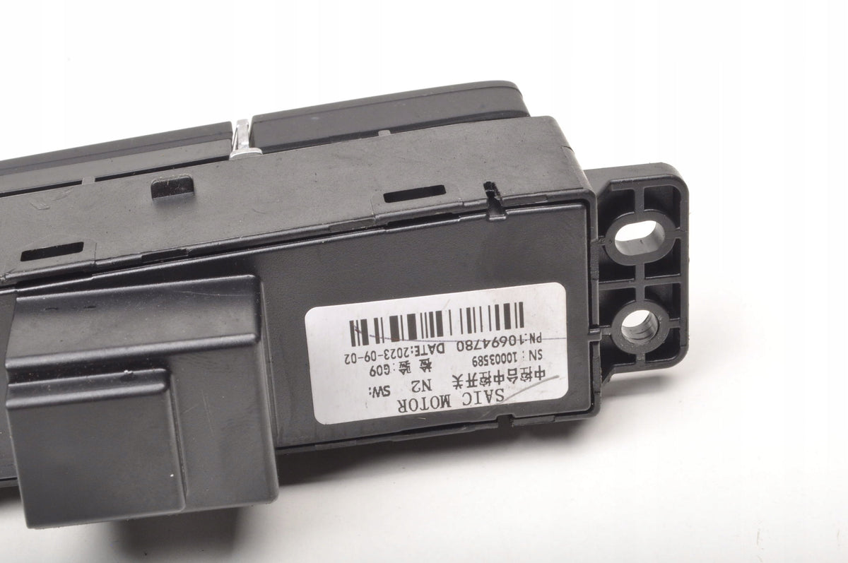 MG HS BUTTON SWITCH 10694780 2024R