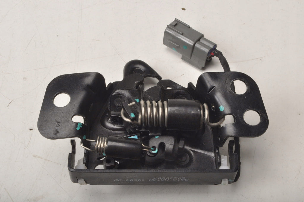 MG HS MASK LOCK 10603499 2024R LIFT