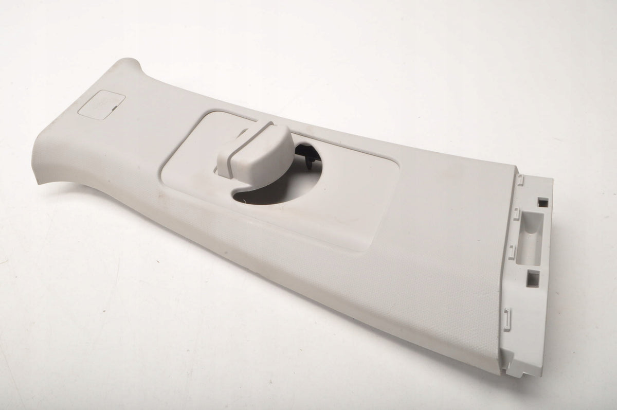 MG HS POST COVER PLASTIC RIGHT 30136563 2024R LIFT