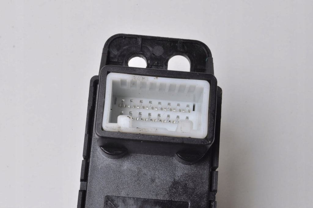 MG HS SWITCH PANEL 018006712 UK HANDBRAKE