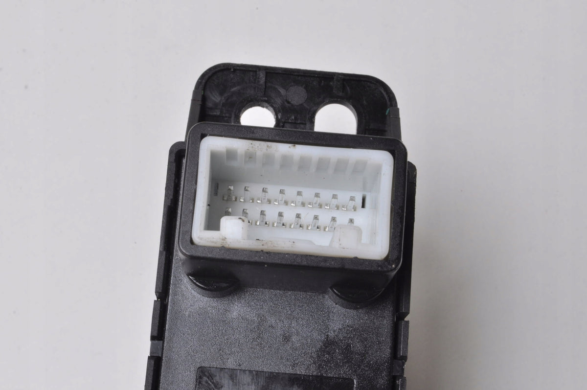 MG HS SWITCH PANEL 018006712 UK HANDBRAKE