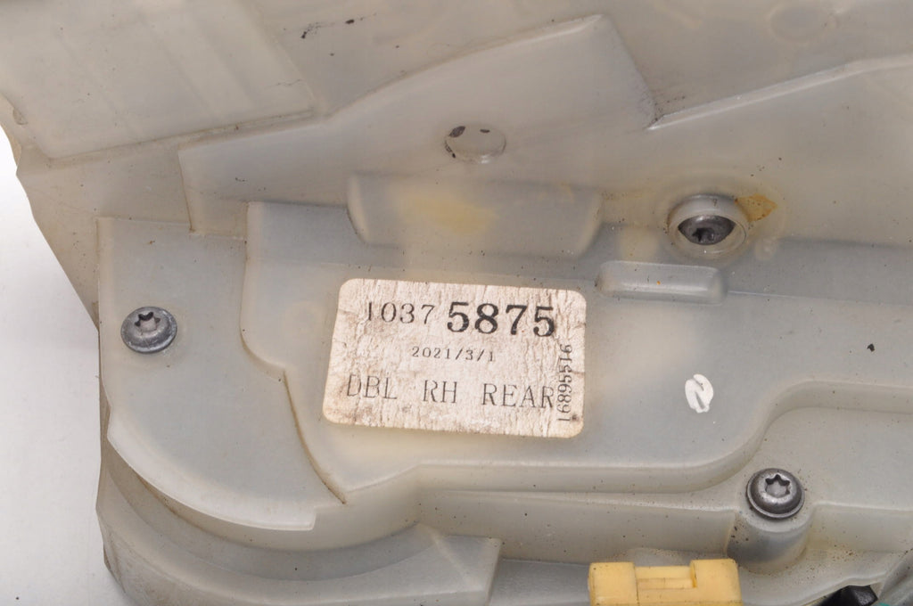 MG ZS DOOR LOCK RIGHT REAR 10375875 LIFT 7 PIN