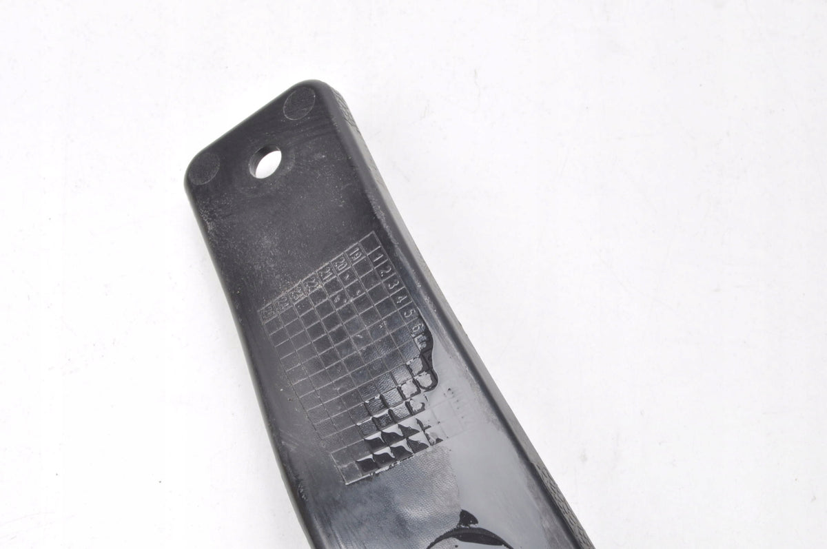 MG ZS FRAME HALOGEN BUMPER GRILLE LEFT 10699381