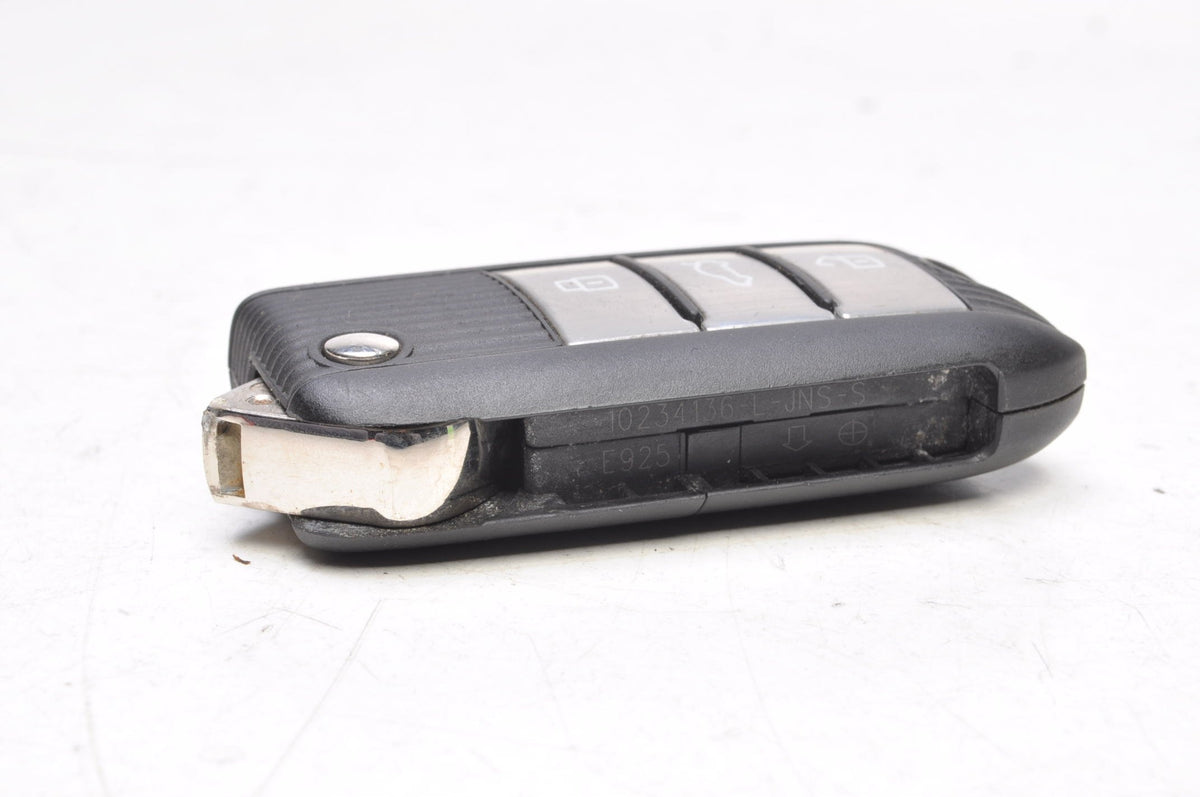 MG ZS KEY PILOT 10234136