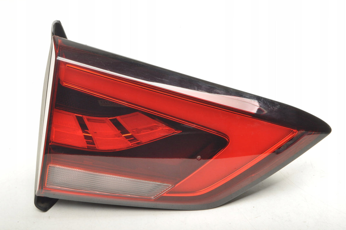 MG ZS LAMP LEFT REAR FLAP SUV 10571683
