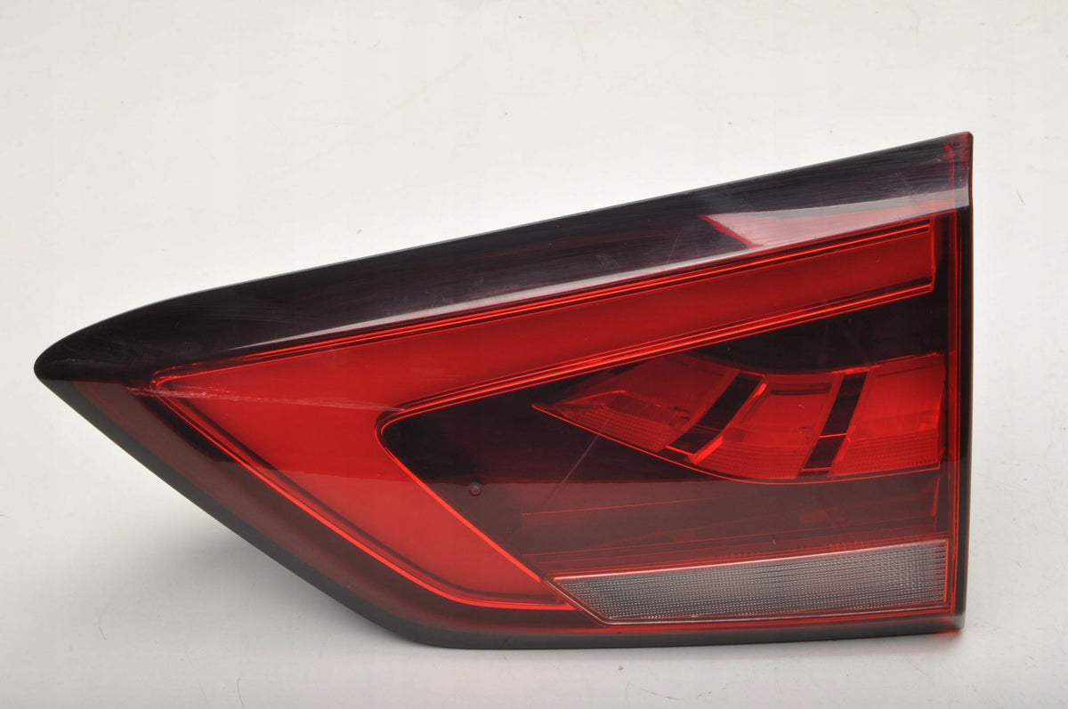 MG ZS LAMP RIGHT REAR FLAP P2 10571684